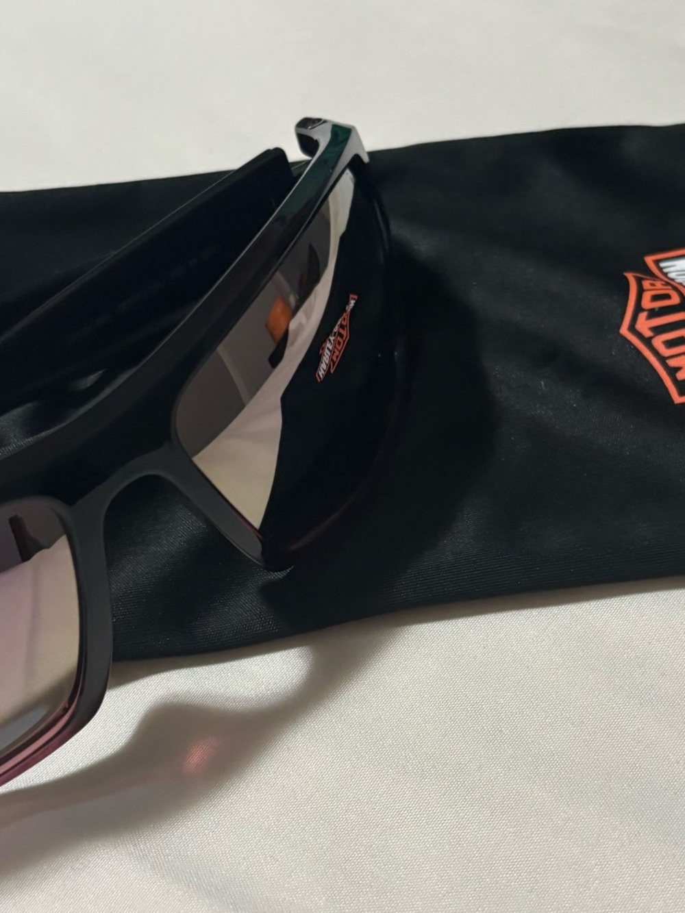 Harley-Davidson Black Sunglasses with Mirrored Lenses